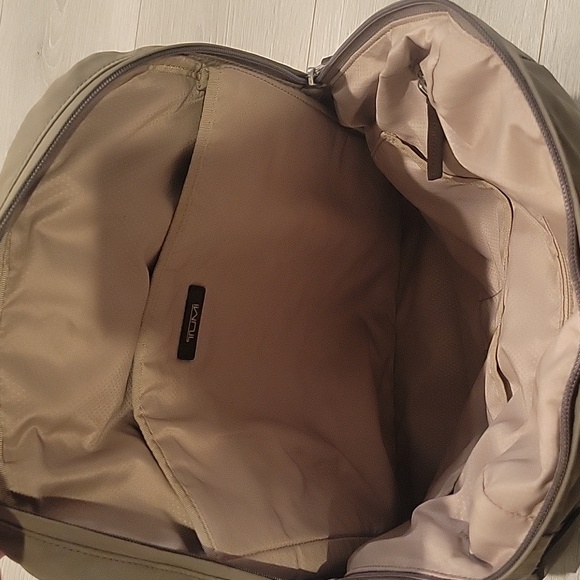 Tumi Backpack - Picture 6 of 13